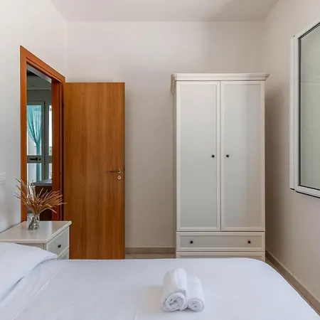 Apartment Bed Biancaneve 7 *